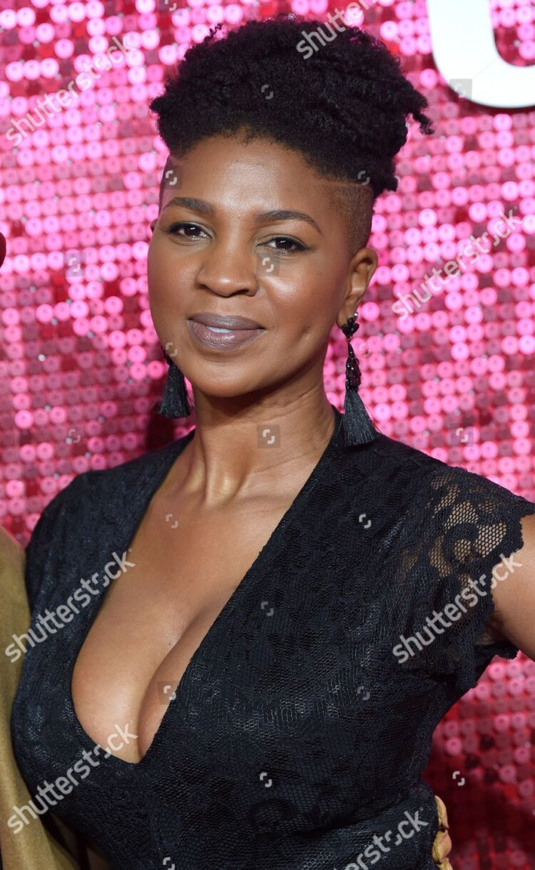 petula langlais feet 3