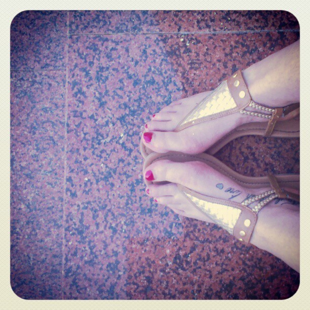 phantira pipityakorn feet 3