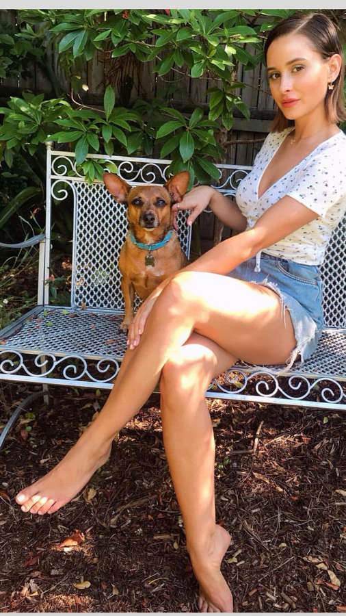 philippa coulthard feet 6