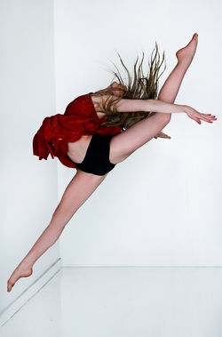 phoebe campbell feet 2