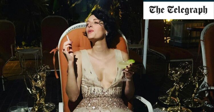 phoebe dollar feet 6