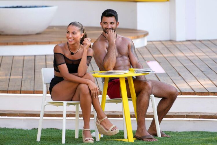 phoebe siegel feet 3