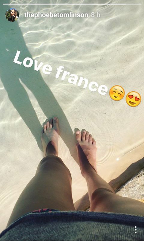 phoebe tomlinson feet 1