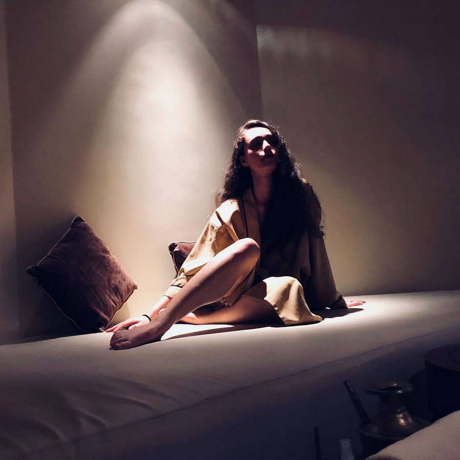 phoebe walker feet 3