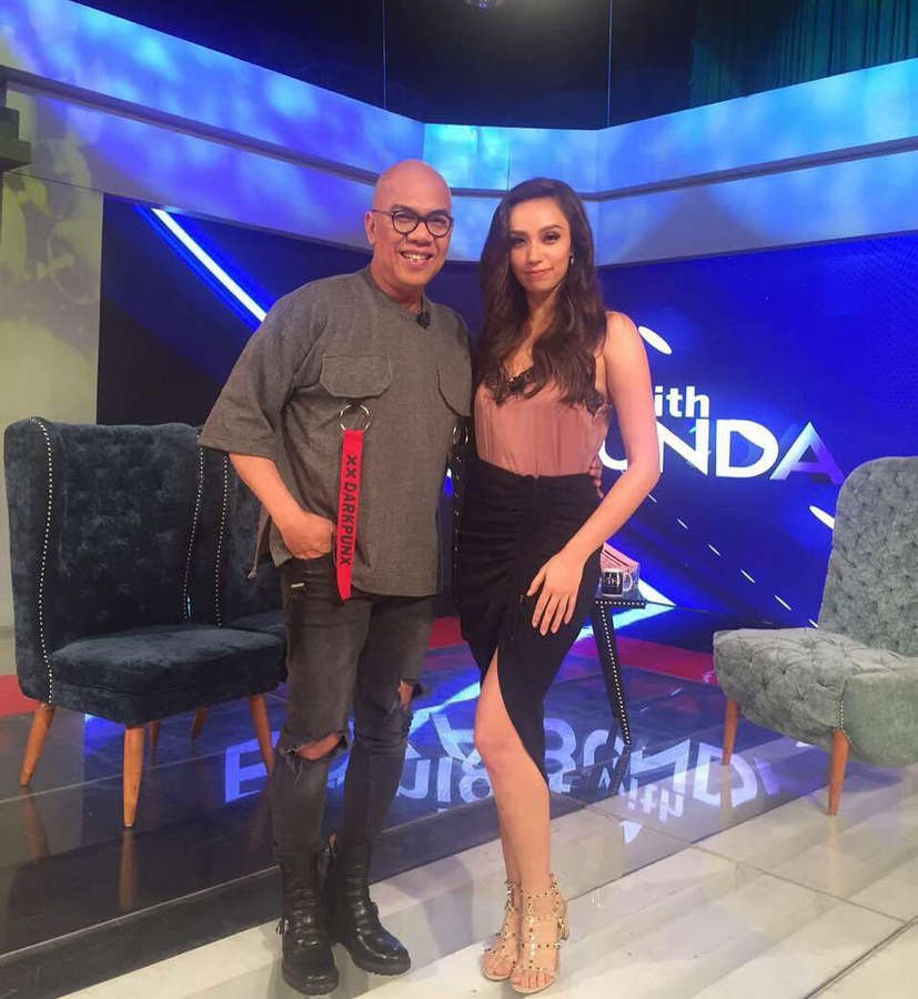 phoebe walker feet 4