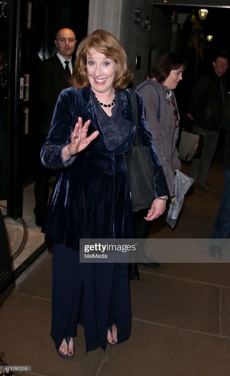 phyllis logan feet 4