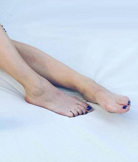 pia shaw feet 6