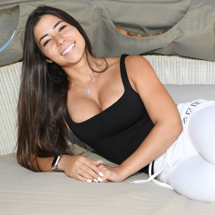 pietra luccas feet