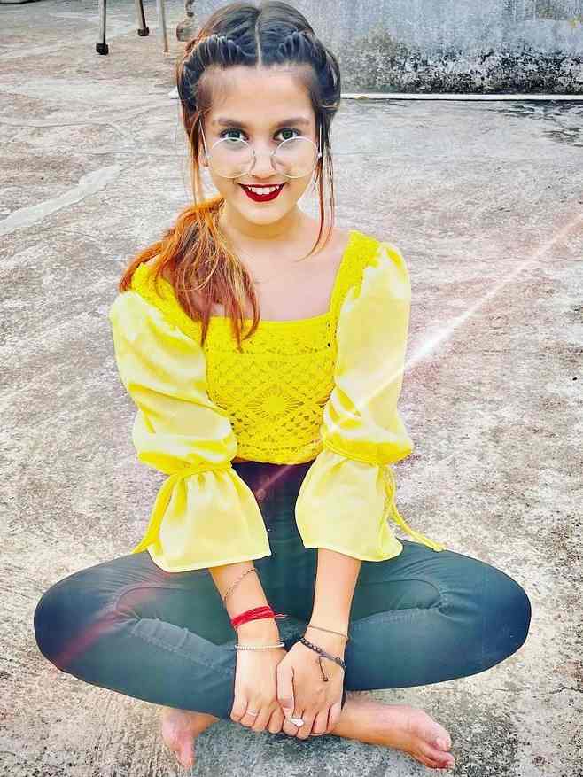 pihu jaiswal feet 4