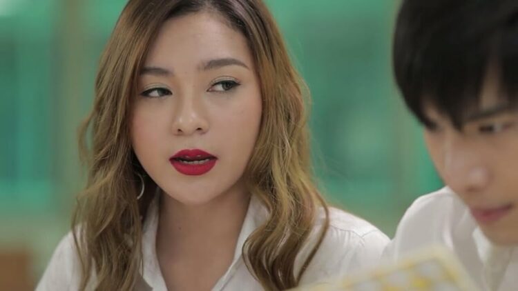 pimnitchakun bumrungkit feet 5