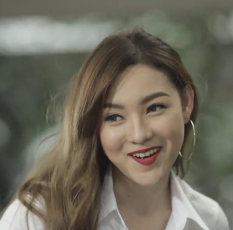 pimnitchakun bumrungkit feet