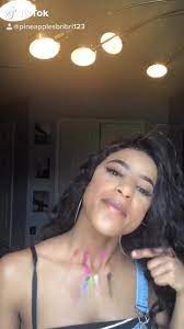 pineapplesbribri123 feet 3