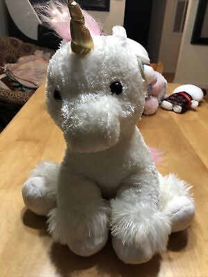 pinkpuffyunicorns feet 4