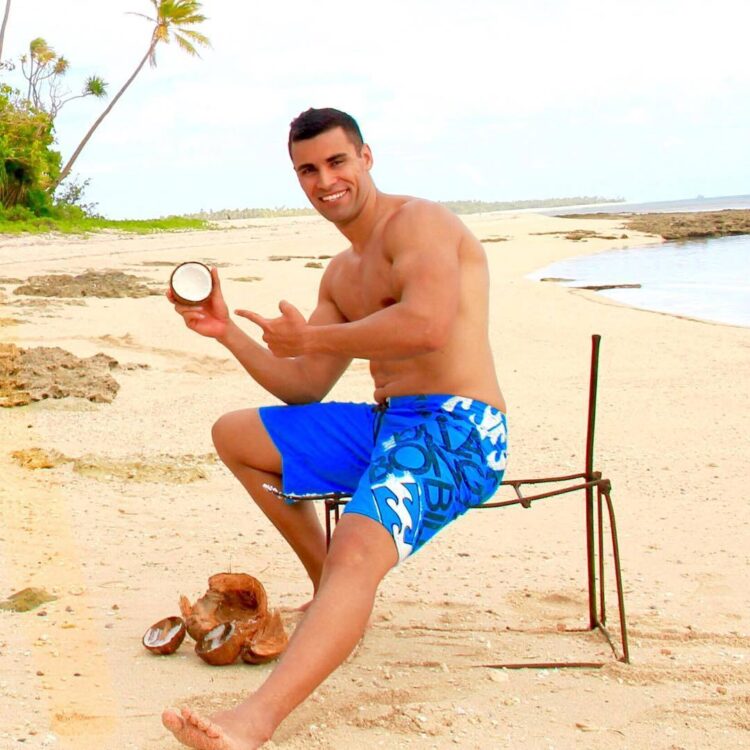 pita taufatofua feet 2