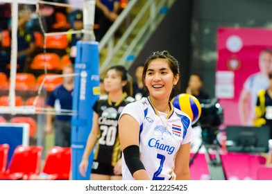 piyanut pannoy feet 6