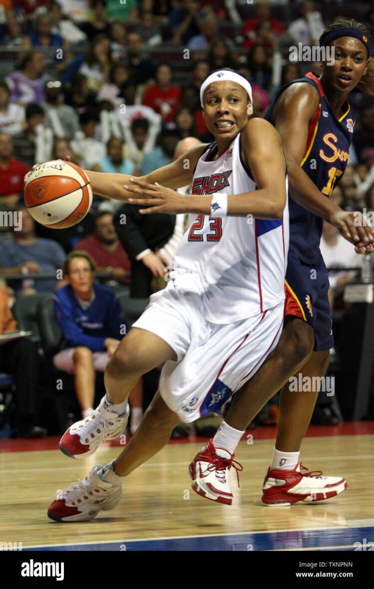 plenette pierson feet 6