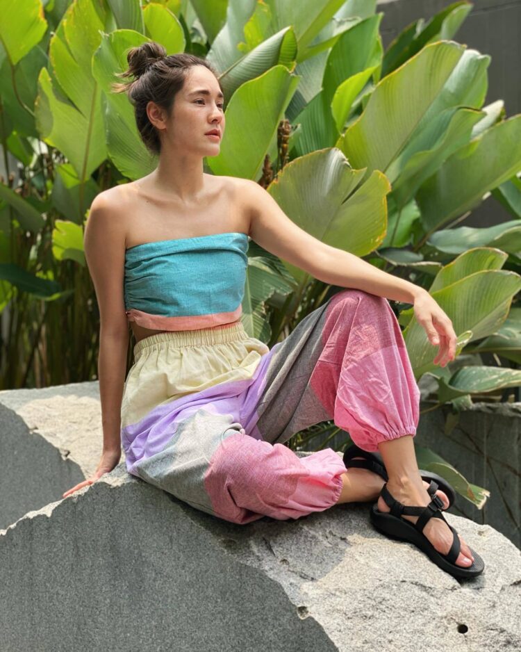 pokchat thiamchai feet