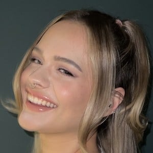 polina borozdina feet 1