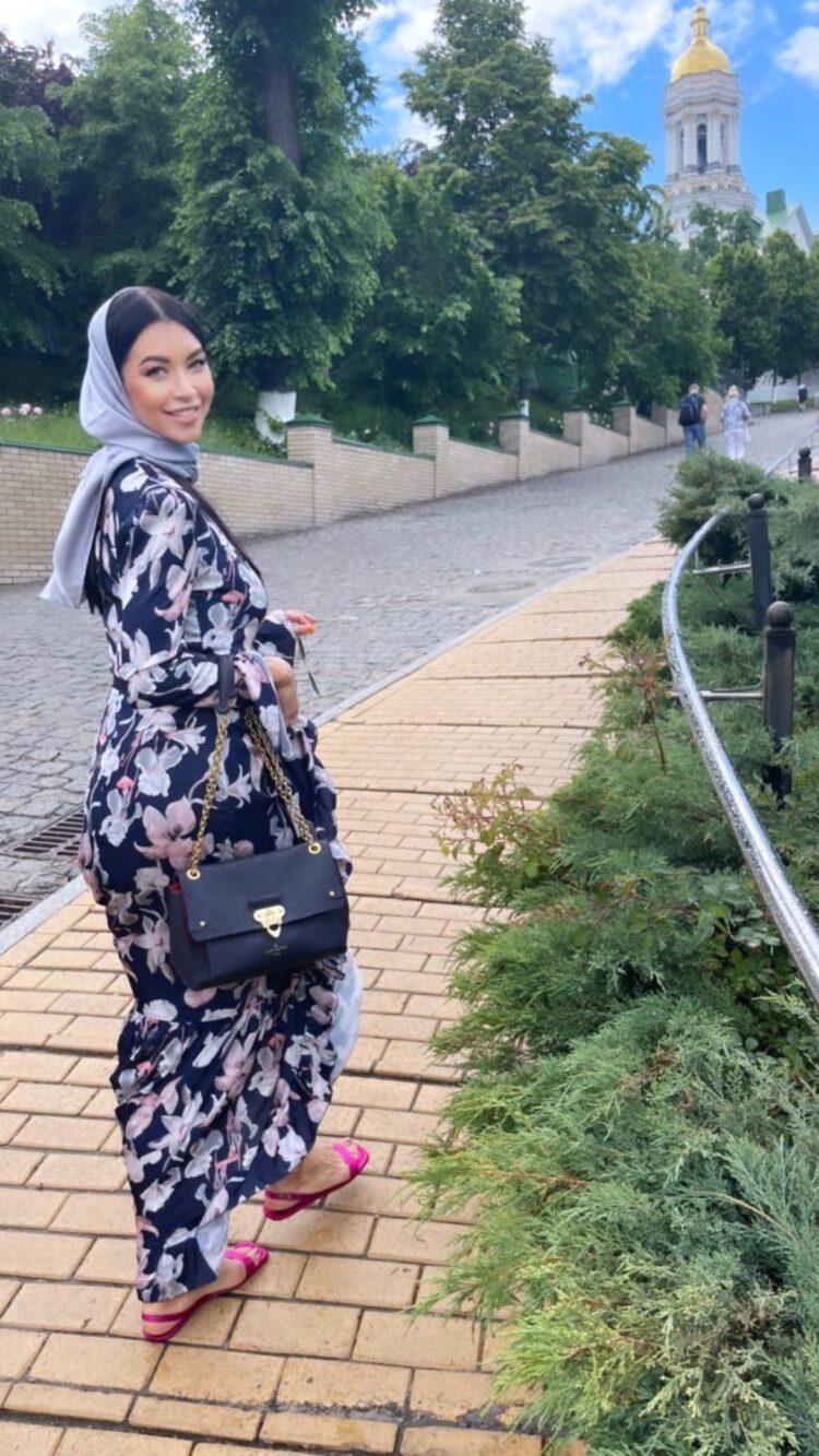 polina logunova feet 2