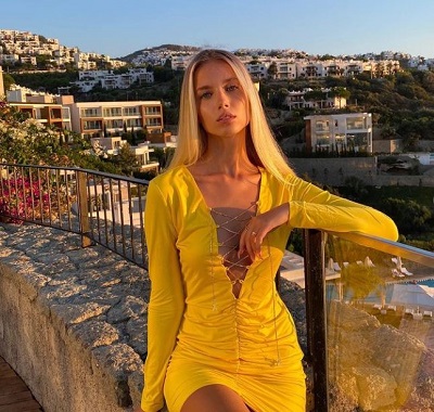 polina malinovskaya feet 6