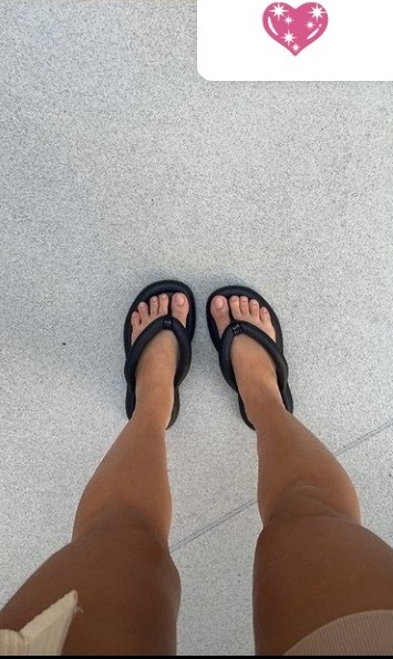 polliana aleixo feet