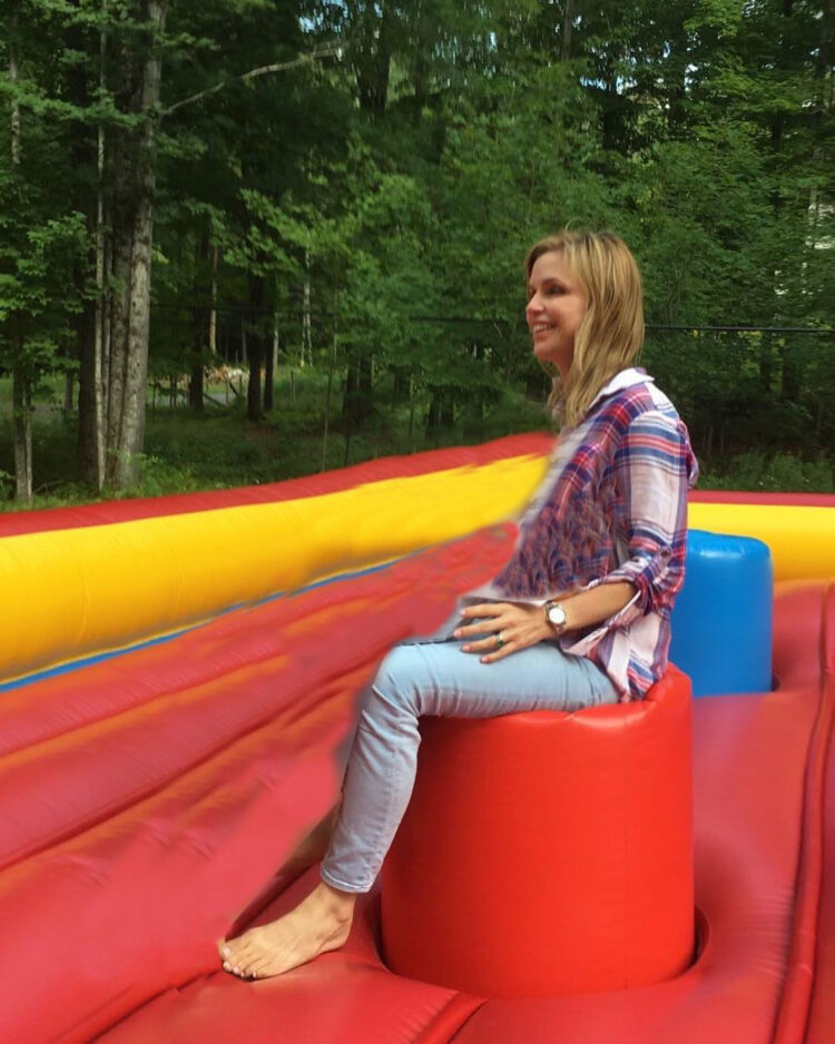 polly shannon feet 4