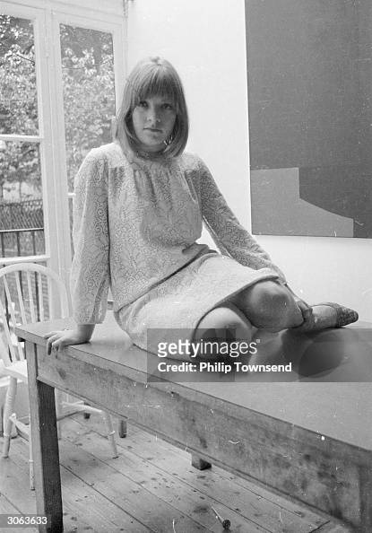 polly toynbee feet 3
