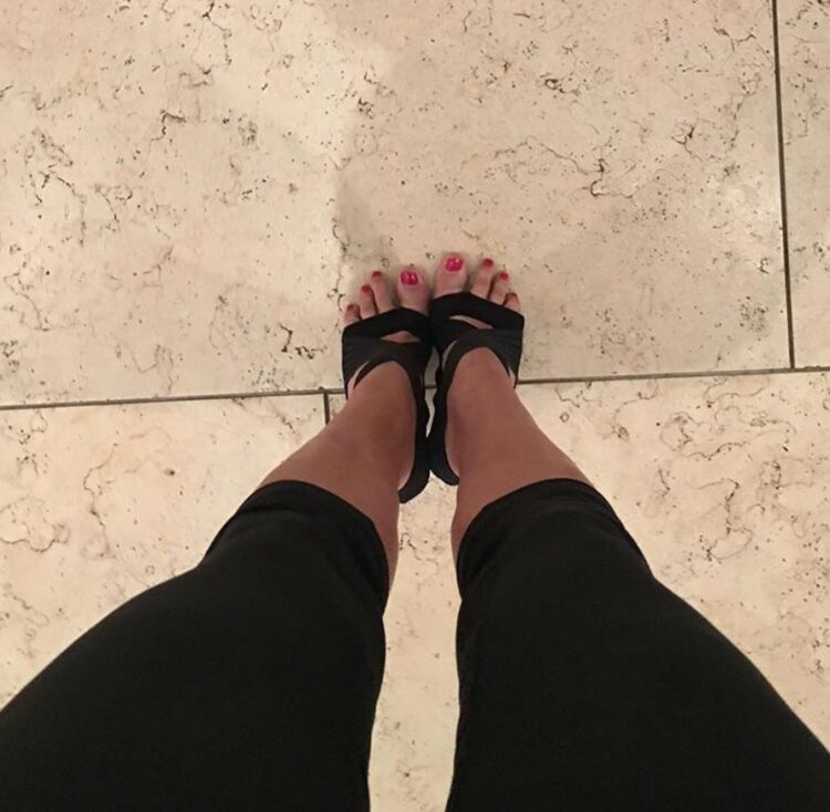 pollyanna woodward feet 3