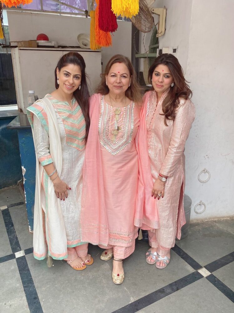 pooja dadlani feet 3