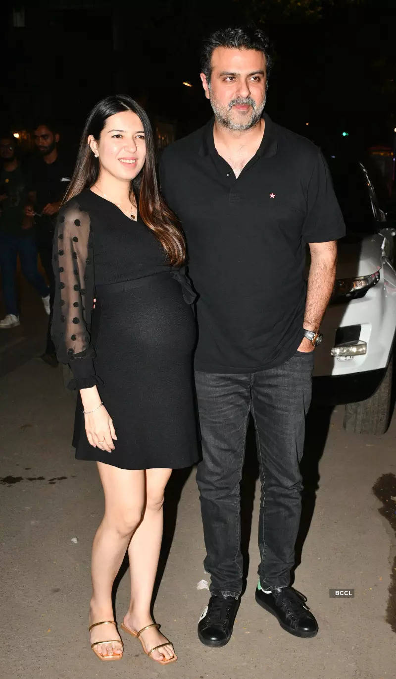 pooja dadlani feet 4