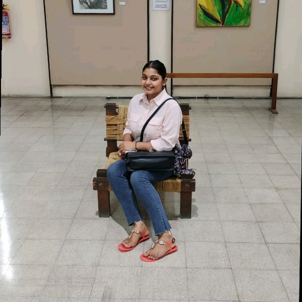 pooja mittal feet 2