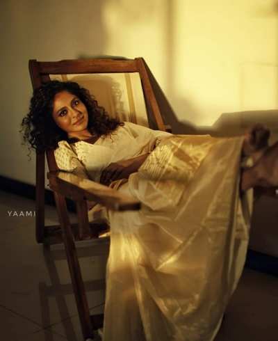 poornima indrajith feet 6