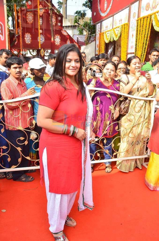 pragati mehra feet 2