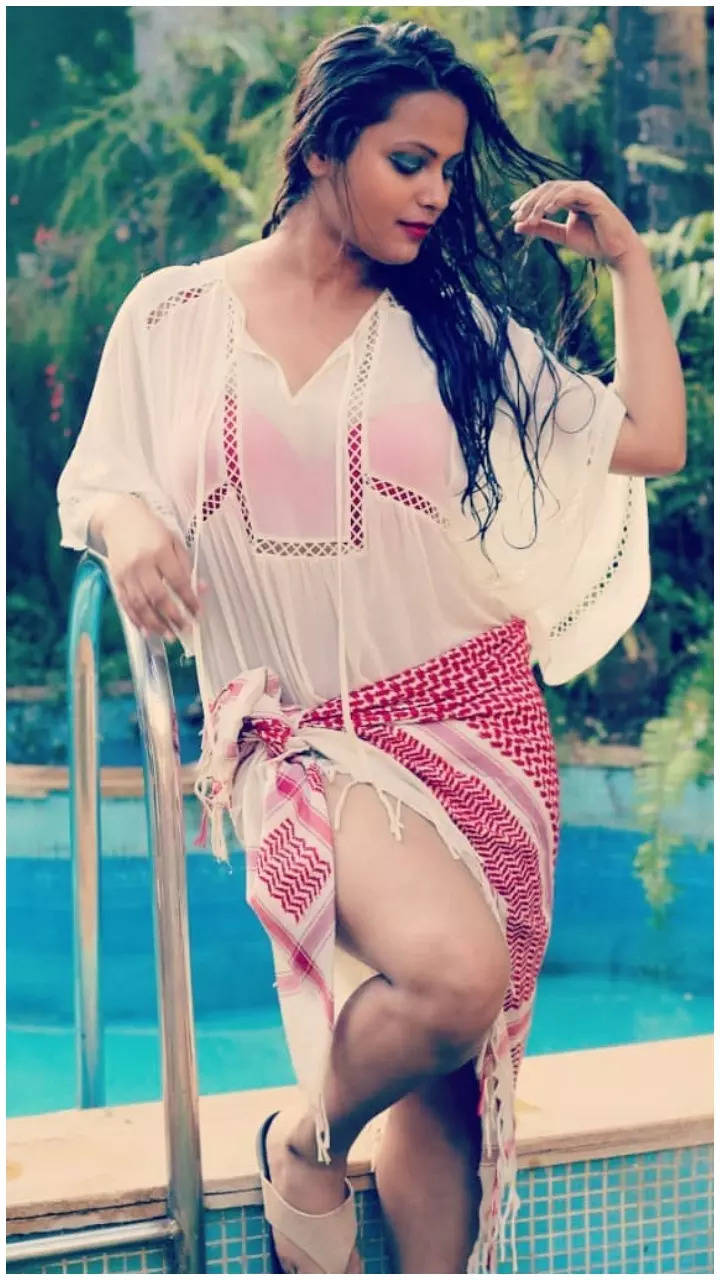 preety maurya feet 1