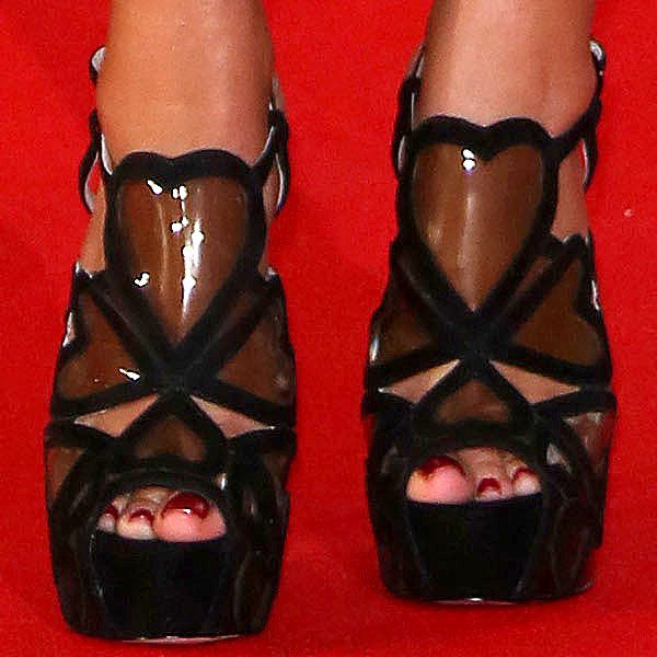 preeya kalidas feet 2