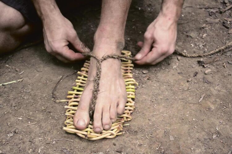 primitive survival life feet 2