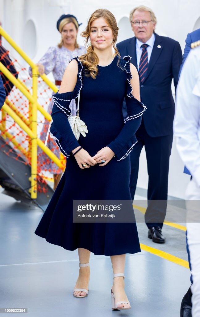 princess alexia feet 1