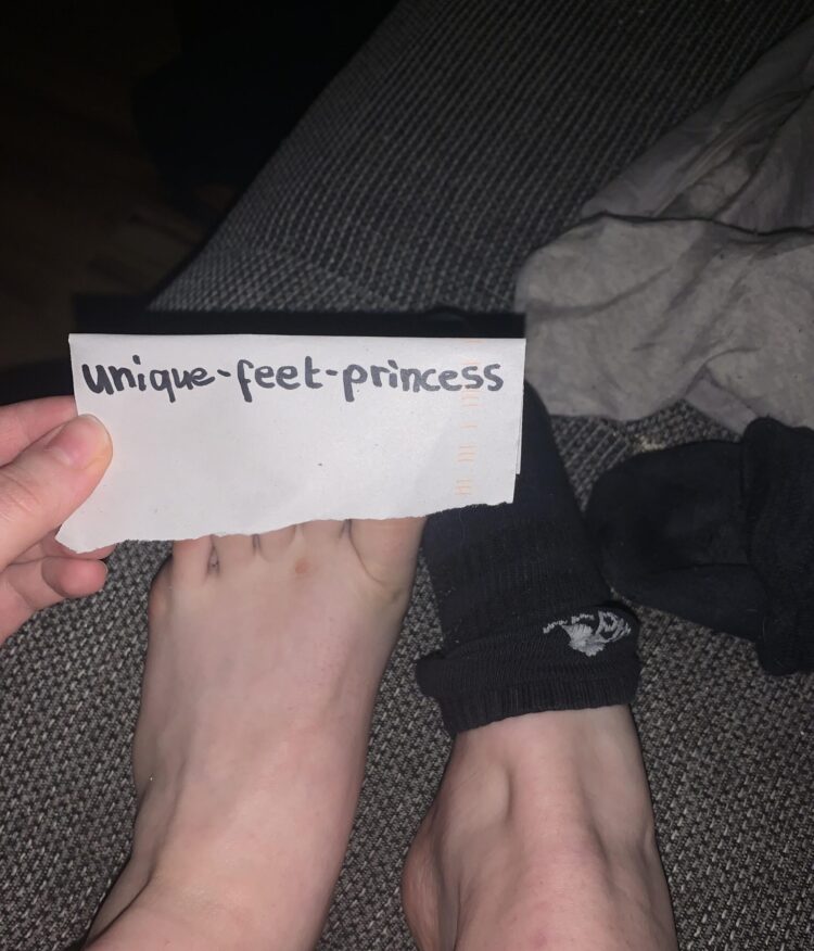 princess hana hana feet 2 scaled