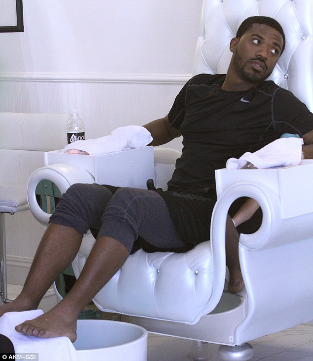 princess love feet 1