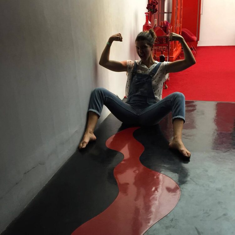 priscila assum feet 6