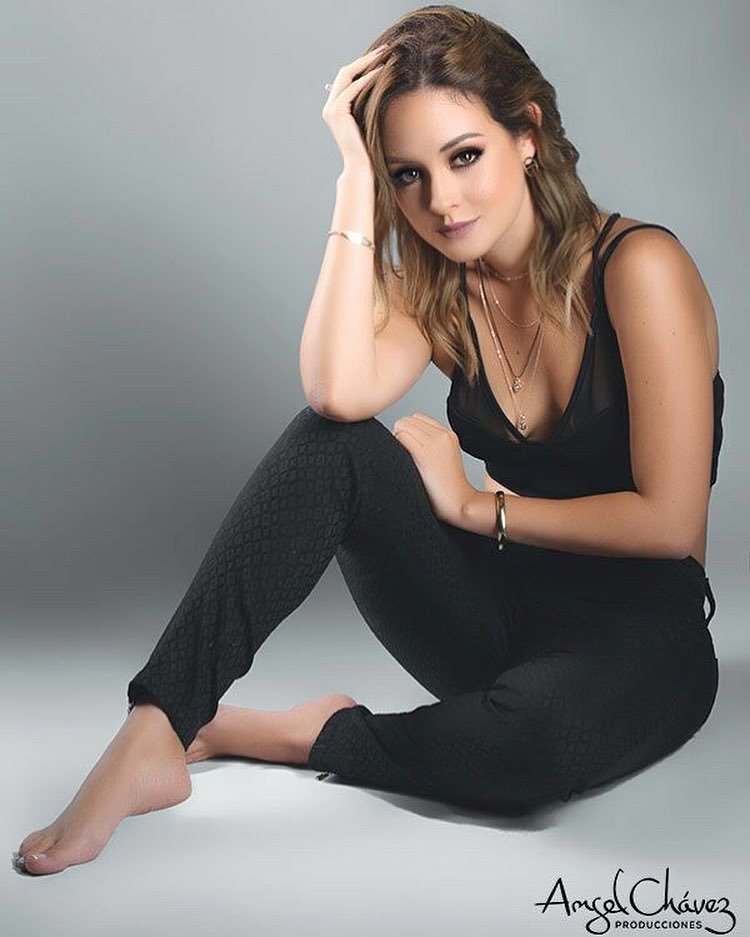 priscila espinoza feet