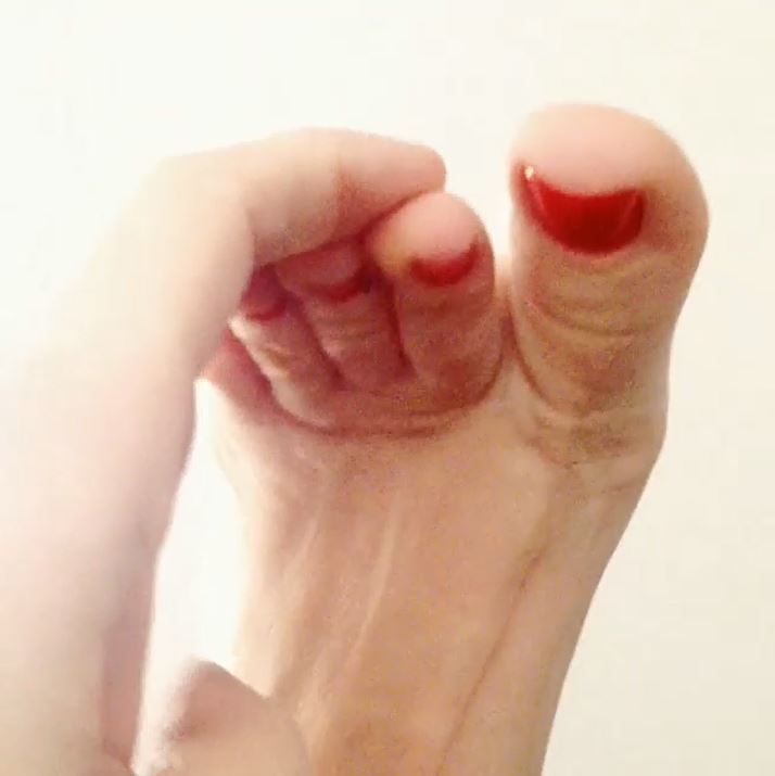 priscila lohmann feet 4