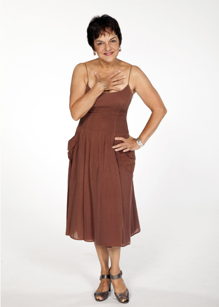 priscilla lopez feet 5