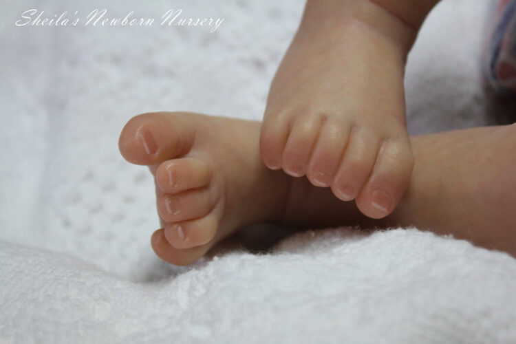 priscilla mae feet 3