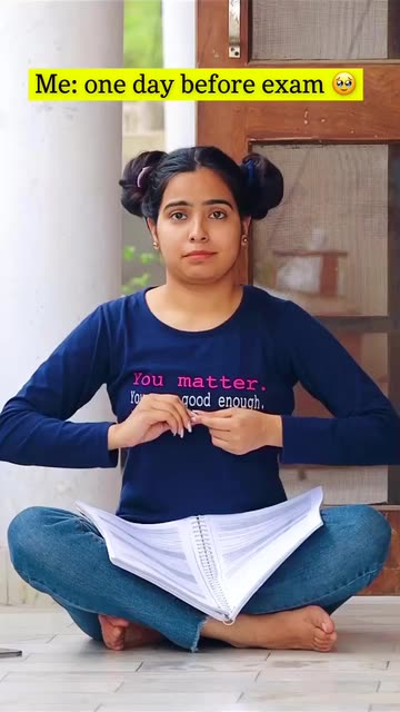 priyal kukreja feet 6