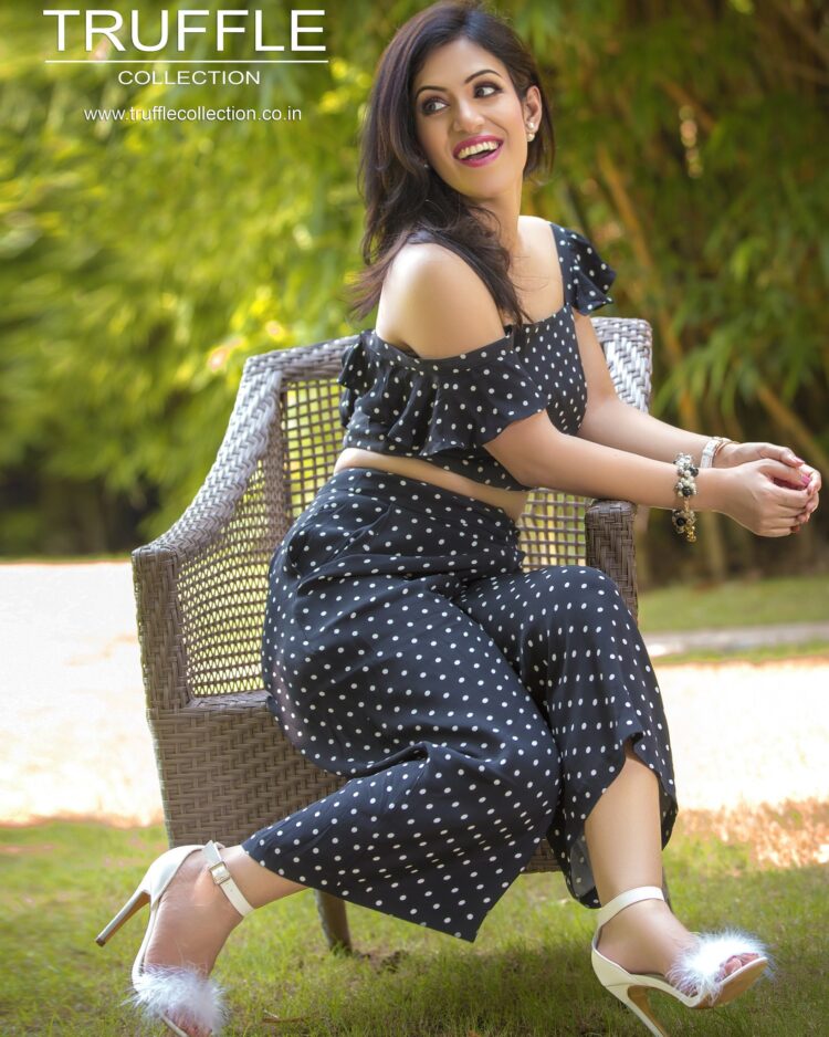 priyanka khurana goyal feet 1