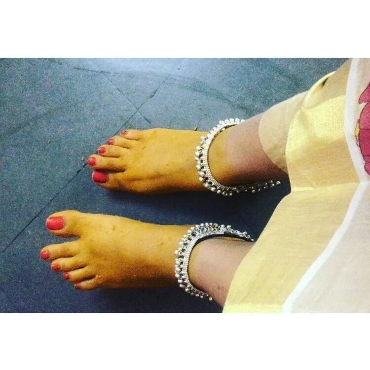 priyanka nalkari feet 2