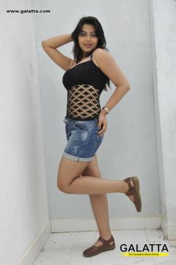 priyanka tiwari feet 3