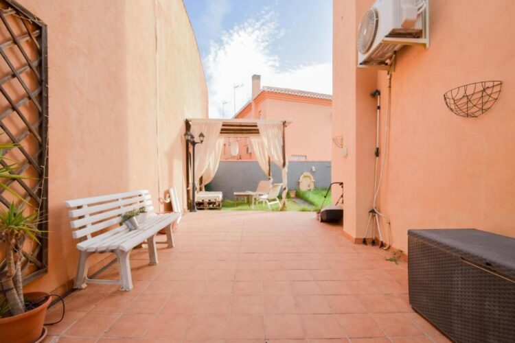 provence de la vega feet 3