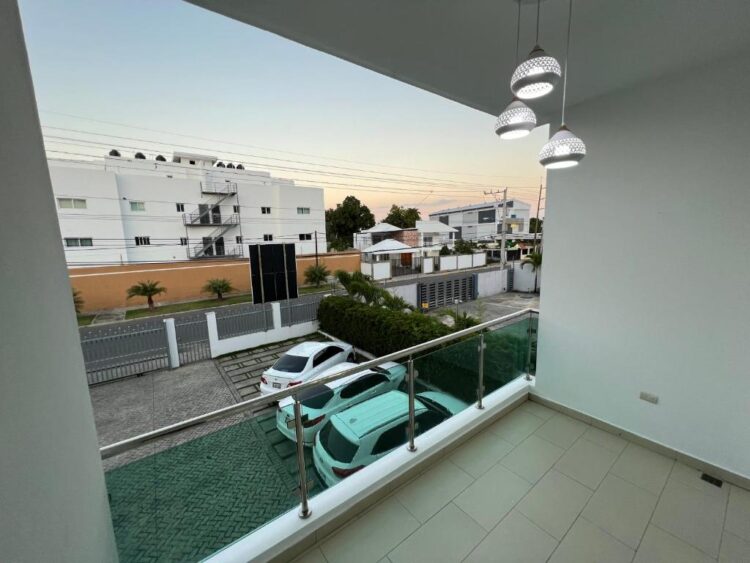 provence de la vega feet